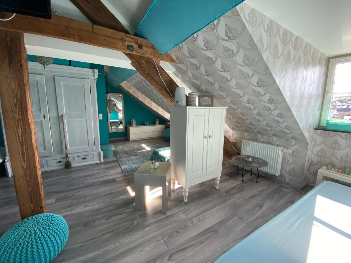 Апартаменты Oriental Cozy Loft - Orientalisches Gemuetliches Loft Weibern Экстерьер фото
